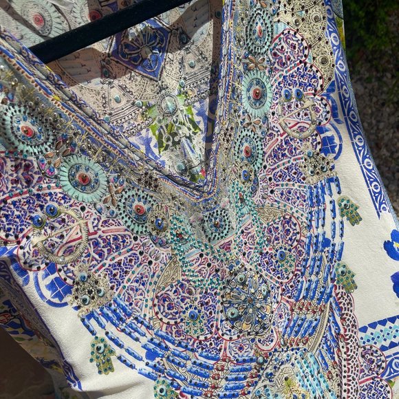 Auc Split Shoulder Kaftan- My Majorelle - Picture 15 of 16